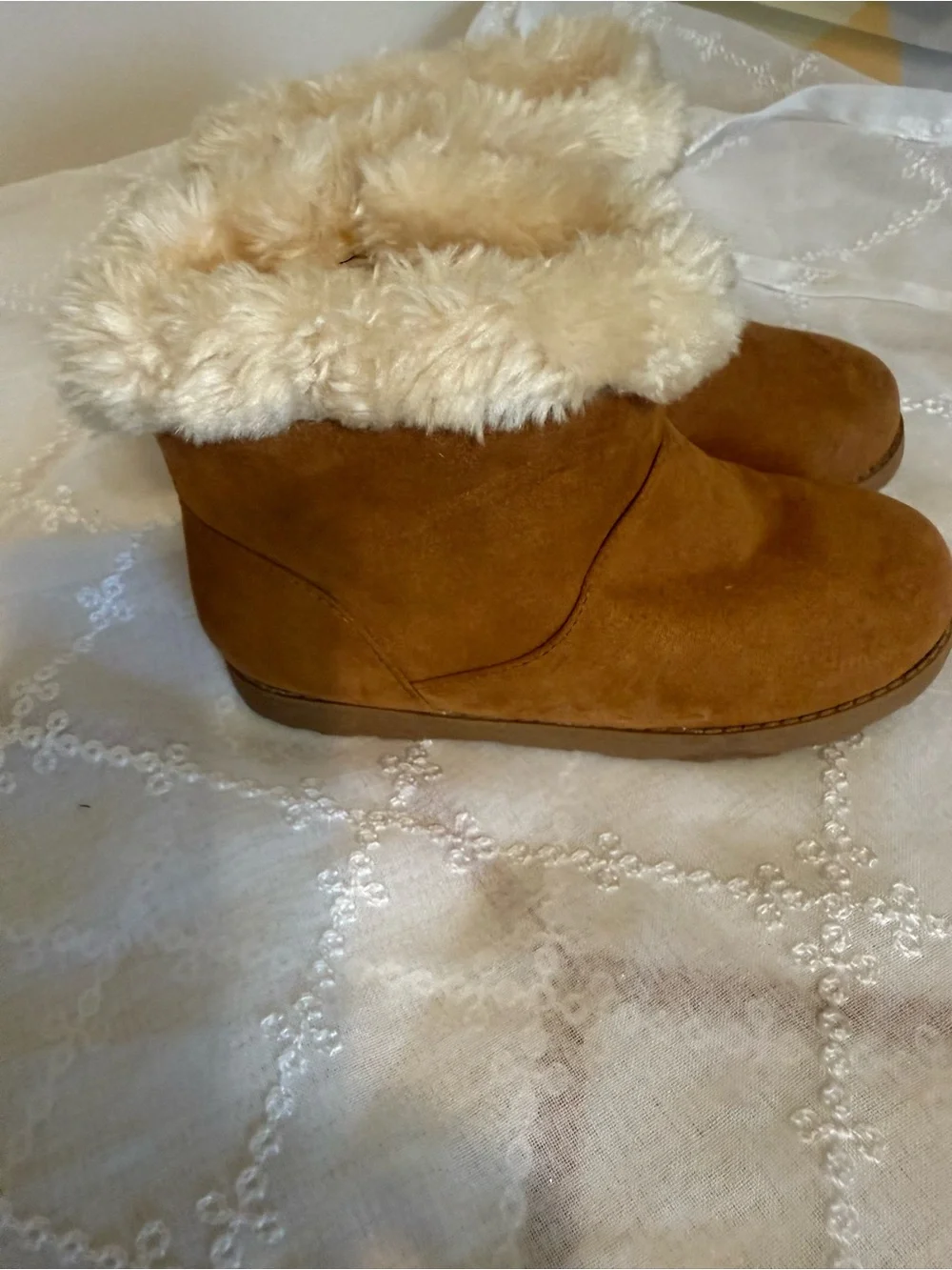 Cat & Jack Brown Faux Suede Fur-Lined Ankle Boots